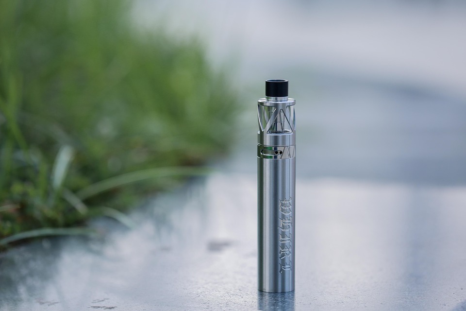 What Are Some Facts About Vaping？