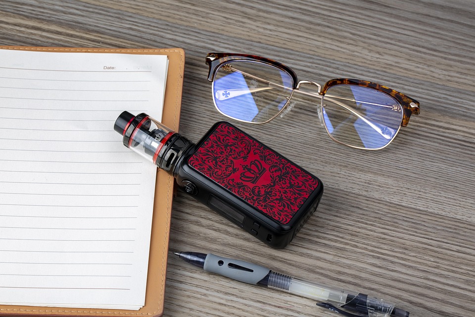 What Are Vapes Made Out Of？